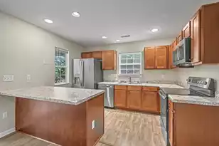132 Hornby Cir, Goose Creek, SC 29445 - Photo 10