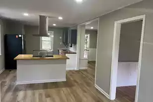 412 Live Oak St, Walterboro, SC 29488 - Photo 6