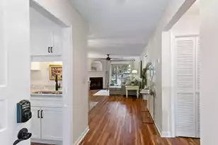 1713 Greystone #Apt 36, Mount Pleasant, SC 29464 - Photo 2