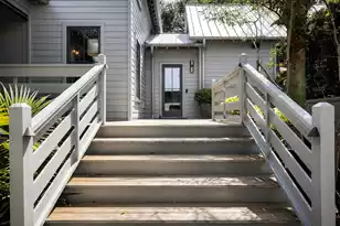 734 Pitt St, Mount Pleasant, SC 29464 - Photo 32