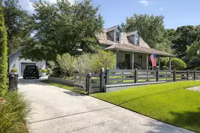 734 Pitt Street, Mount Pleasant, SC 29464 - Photo 2