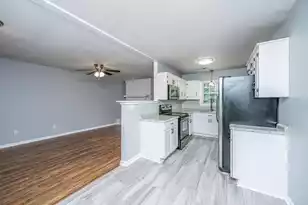 443 Robin Dr, Goose Creek, SC 29445 - Photo 14