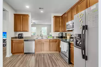 907 Hemingway Circle, Summerville, SC 29483 - Photo 8
