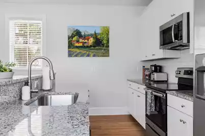 162 Spring Street #E, Charleston, SC 29403 - Photo 8