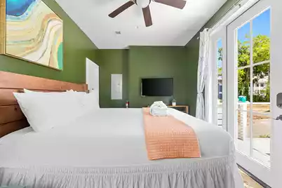 162 Spring Street #E, Charleston, SC 29403 - Photo 16