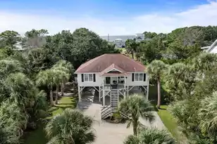 3106 Myrtle St, Edisto Island, SC 29438 - Photo 1