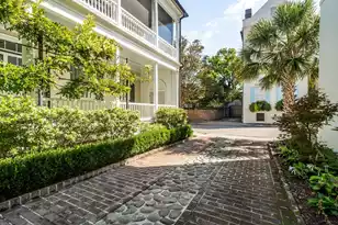 41 King St, Charleston, SC 29401 - Photo 4