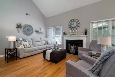 3207 Heathland Way, Mount Pleasant, SC 29466 - Photo 8