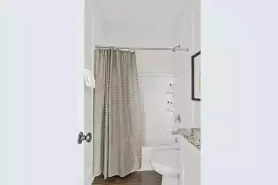 162 Spring Street #D, Charleston, SC 29403 - Photo 50