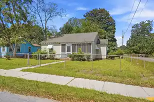 2144 Banyan St, North Charleston, SC 29405 - Photo 2