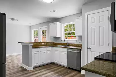 300 Greens Court, Goose Creek, SC 29445 - Photo 6