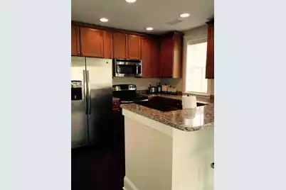 720 Shelmore Boulevard S #202, Mount Pleasant, SC 29464 - Photo 6