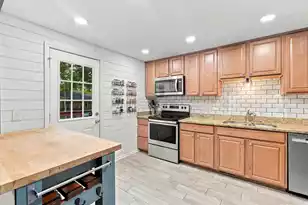105 Flicker Ln, Summerville, SC 29485 - Photo 8