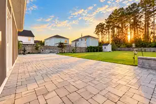 438 Cool Bend Ln, Summerville, SC 29486 - Photo 14
