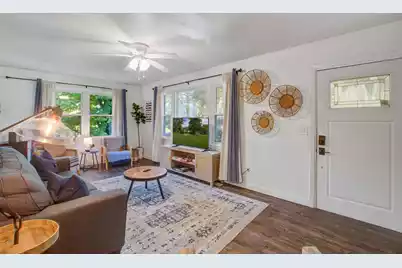 5251 Dolphin Street E, North Charleston, SC 29405 - Photo 10