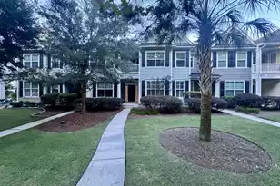 2108 Promenade Ct, Mount Pleasant, SC 29466 - Photo 2