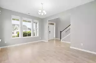 2114 Bridlewood Farms Pkwy, Ridgeville, SC 29472 - Photo 6