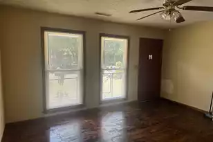 105 Wren Ct, Summerville, SC 29485 - Photo 2