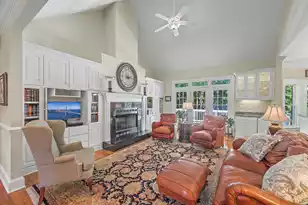 8648 Timbermarsh Ln, North Charleston, SC 29420 - Photo 14