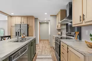721 General Moultrie Dr, Bonneau, SC 29431 - Photo 14