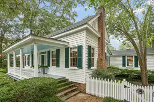 607 Central Ave, Summerville, SC 29483 - Photo 4