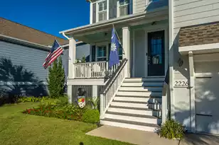2226 Mother Of Pearl Dr, Mount Pleasant, SC 29466 - Photo 4