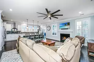 2226 Mother Of Pearl Dr, Mount Pleasant, SC 29466 - Photo 16