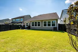 218 Red Blf St, Summerville, SC 29483 - Photo 38