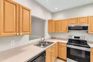 2455 Deer Ridge Ln #C, North Charleston, SC 29406 - Photo 4