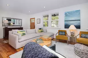 2055 Medway Rd, Charleston, SC 29412 - Photo 10