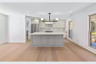 1350 Winifred Street, Mount Pleasant, SC 29464 - Photo 4