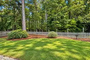 121 Oakbluff Rd, Summerville, SC 29485 - Photo 4