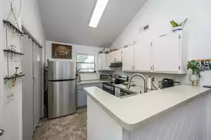 935 Estates Blvd E #Apt C, Charleston, SC 29414 - Photo 8