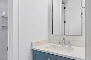 335 4th Ave, Mount Pleasant, SC 29464 - Photo 60