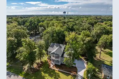 335 4th Avenue, Mount Pleasant, SC 29464 - Photo 90