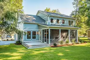 335 4th Ave, Mount Pleasant, SC 29464 - Photo 78