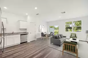 442 Colchester Ct, Moncks Corner, SC 29461 - Photo 2