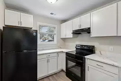 905 Burnley Road #Unit D, Charleston, SC 29414 - Photo 8