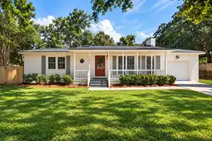 1456 Waterway Ct, Mount Pleasant, SC 29464 - Photo 1