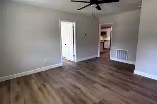 906 Poplar St, Walterboro, SC 29488 - Photo 54