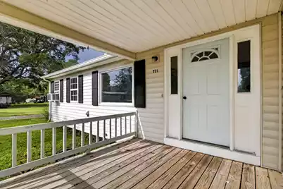 721 Litchfield Lane, Bonneau, SC 29431 - Photo 4