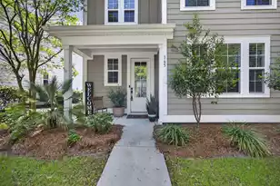 165 Village Ponds Dr, Summerville, SC 29483 - Photo 2