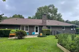 1165 Heritage Dr, Manning, SC 29102 - Photo 1