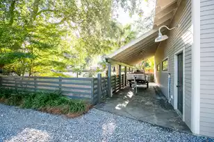 247 Riverland Dr, Charleston, SC 29412 - Photo 22