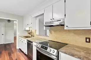 2344 England Street S, Charleston, SC 29414 - Photo 8