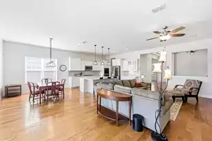 569 Four Seasons Blvd, Summerville, SC 29486 - Photo 16