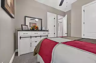 1474 Hollenberg Ln, Mount Pleasant, SC 29466 - Photo 20