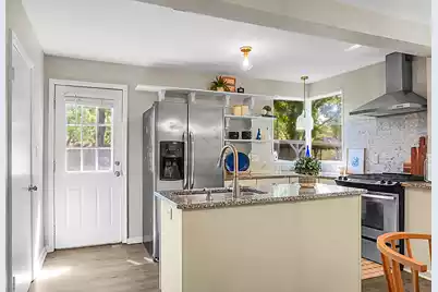 1010 Bradford Avenue, Charleston, SC 29412 - Photo 14