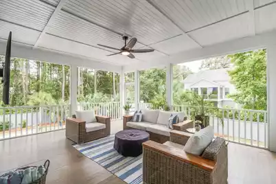 1531 Lakeshore Drive N, Mount Pleasant, SC 29466 - Photo 54