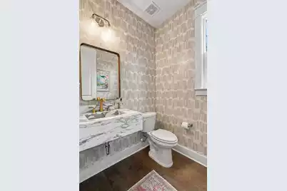 1531 Lakeshore Drive N, Mount Pleasant, SC 29466 - Photo 12